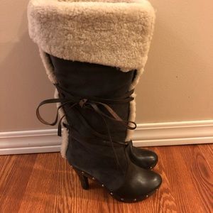 MICHAEL Michael Kors Clog Shearling boots